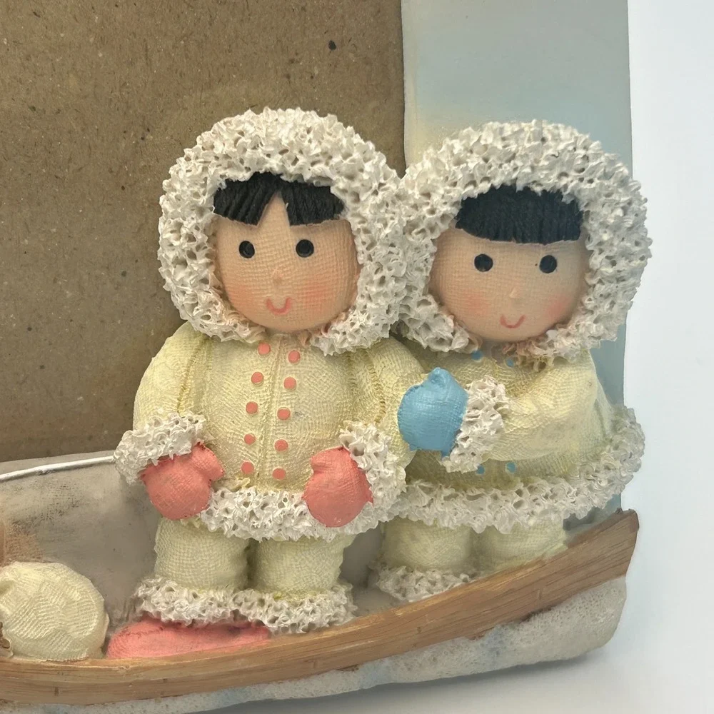 Alaska Dog Sled Husky Eskimo Kids Snow 4'' x 6'' Picture Frame Vintage 3D Cruise